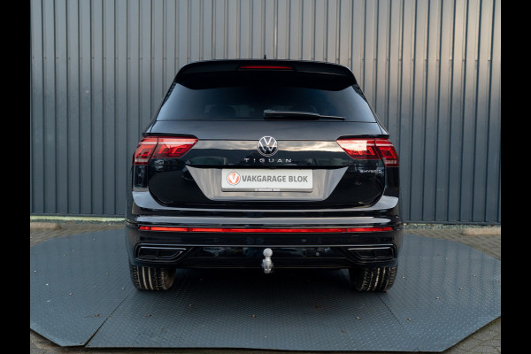 Volkswagen Tiguan 1.4 TSI eHybrid R-Line Business+ | Stoelgeheugen | Head Up | Trekhaak wegkl. | IQ Light | Camera | Keyless | Prijs Rijklaar!!