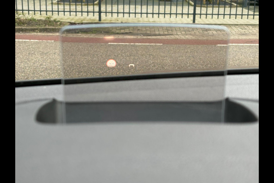 Citroën Berlingo 1.2 PureTech Shine HEAD-up,PANO,BOM-VOLL,GARANTIE,