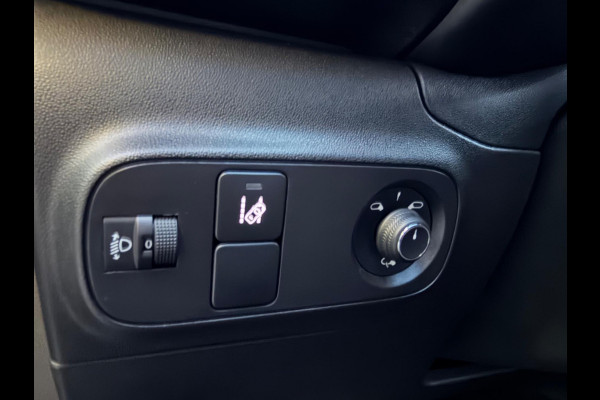 Citroën C3 1.2 110pk automaat Business, NAP, 1e eigenaar, CarPlay