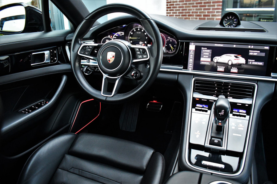 Porsche Panamera Sport Turismo 2.9 4 E-Hybrid Pano Chrono Design HUD Bose ACC 21inch 4WS