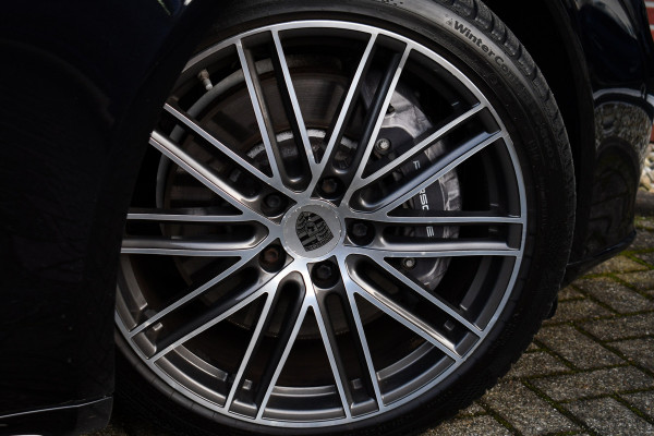 Porsche Panamera Sport Turismo 2.9 4 E-Hybrid Pano Chrono Design HUD Bose ACC 21inch 4WS