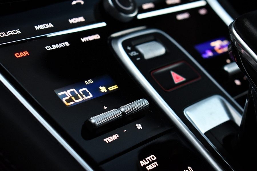 Porsche Panamera Sport Turismo 2.9 4 E-Hybrid Pano Chrono Design HUD Bose ACC 21inch 4WS