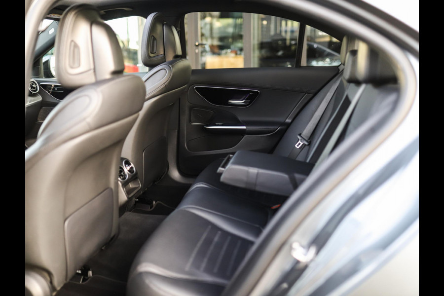 Mercedes-Benz C-Klasse 300 e AMG Line | Leder | Camera | Stoelverw. | Pano