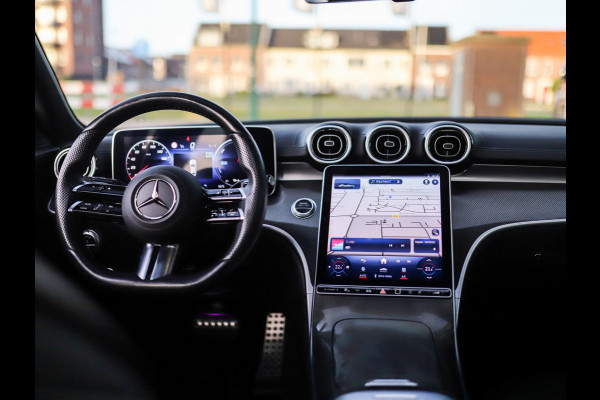Mercedes-Benz C-Klasse 300 e AMG Line | Leder | Camera | Stoelverw. | Pano