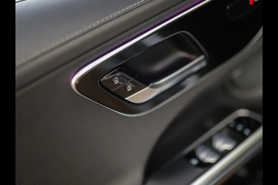 Mercedes-Benz C-Klasse 300 e AMG Line | Leder | Camera | Stoelverw. | Pano