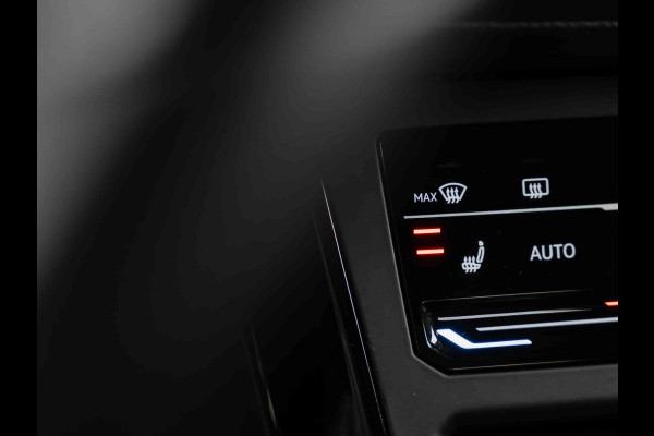 Volkswagen Polo GTI Edition 25 2.0TSI DSG | Leder | Beats | Camera