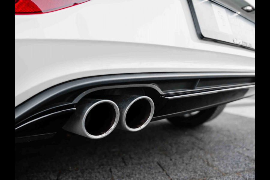 Volkswagen Polo GTI Edition 25 2.0TSI DSG | Leder | Beats | Camera