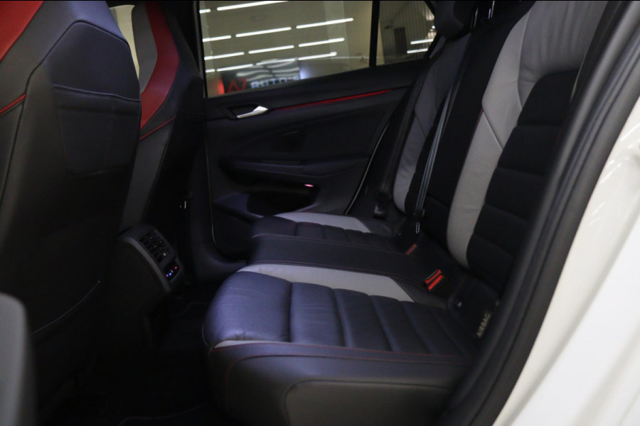 Volkswagen Golf 2.0 TSI GTI CLUBSPORT /PANO/NURBURGRING/H-K/IQ-LIGHT/MEMORY/VOLL