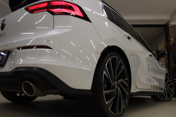 Volkswagen Golf 2.0 TSI GTI CLUBSPORT /PANO/NURBURGRING/H-K/IQ-LIGHT/MEMORY/VOLL