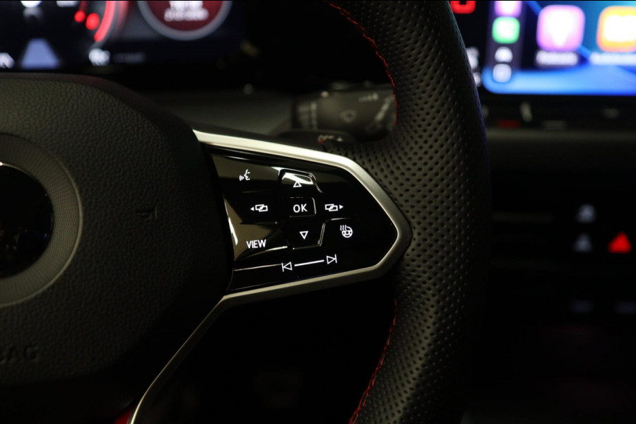 Volkswagen Golf 2.0 TSI GTI CLUBSPORT /PANO/NURBURGRING/H-K/IQ-LIGHT/MEMORY/VOLL