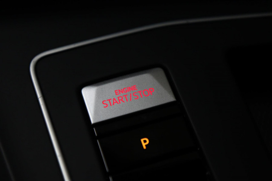 Volkswagen Golf 2.0 TSI GTI CLUBSPORT /PANO/NURBURGRING/H-K/IQ-LIGHT/MEMORY/VOLL