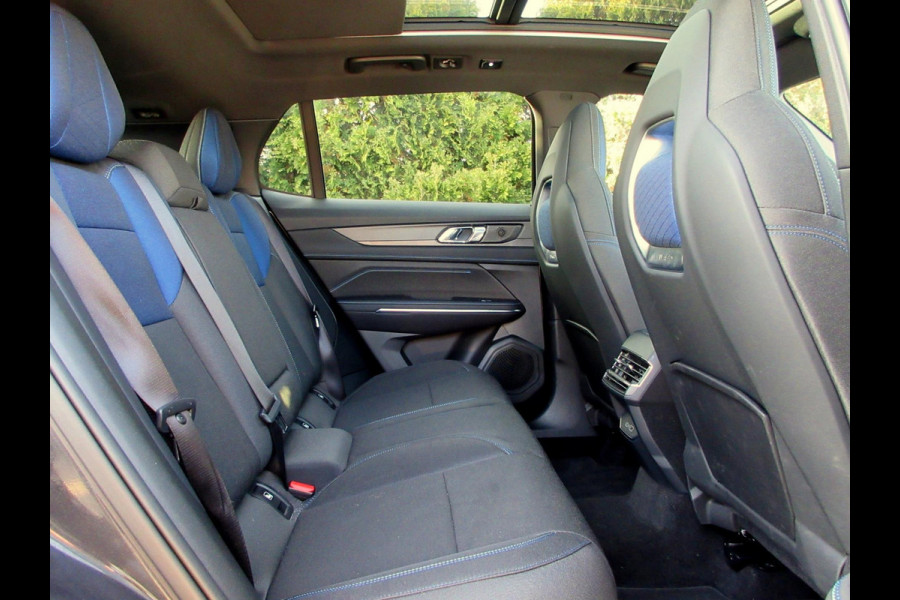 Lynk & Co 01 1.5 261PK*Carplay*Stuurverw.*Pano.dak*