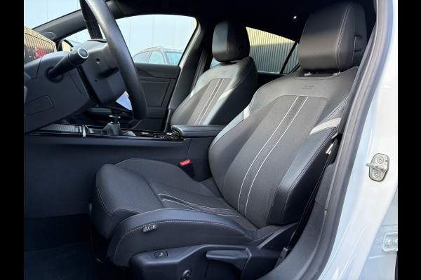 Opel Astra 1.2 130Pk GS Line | Keyless | 360 Camera | Stoel & Stuur verw. | Prijs Rijklaar!!