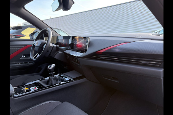 Opel Astra 1.2 130Pk GS Line | Keyless | 360 Camera | Stoel & Stuur verw. | Prijs Rijklaar!!