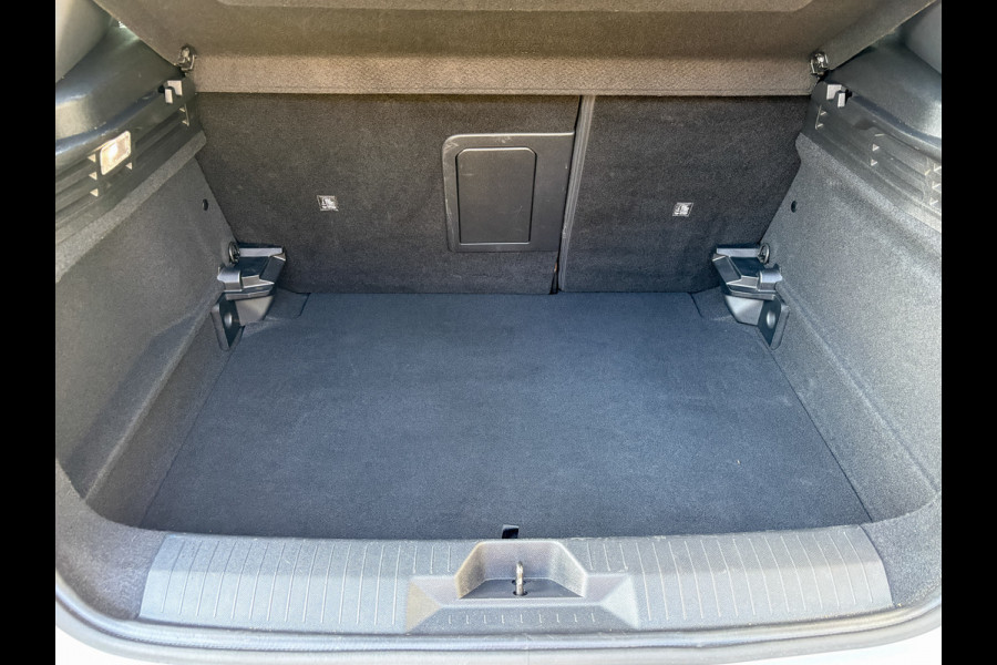 Opel Astra 1.2 130Pk GS Line | Keyless | 360 Camera | Stoel & Stuur verw. | Prijs Rijklaar!!