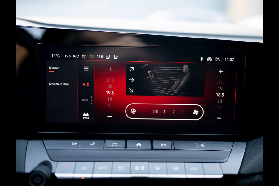 Opel Astra 1.2 130Pk GS Line | Keyless | 360 Camera | Stoel & Stuur verw. | Prijs Rijklaar!!