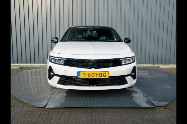 Opel Astra 1.2 130Pk GS Line | Keyless | 360 Camera | Stoel & Stuur verw. | Prijs Rijklaar!!