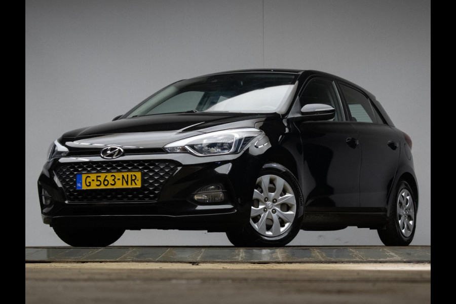 Hyundai i20 1.0 T-GDI Comfort Sport (APPLE CARPLAY,NAVI,CAMERA,CRUISE,PDC,LANE ASSIST,ELEKTRISCH PAKKET,SPORTSTOELEN,NETTE STAAT)