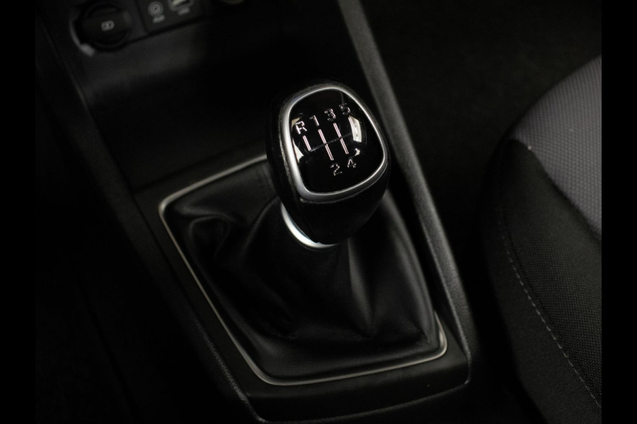 Hyundai i20 1.0 T-GDI Comfort Sport (APPLE CARPLAY,NAVI,CAMERA,CRUISE,PDC,LANE ASSIST,ELEKTRISCH PAKKET,SPORTSTOELEN,NETTE STAAT)