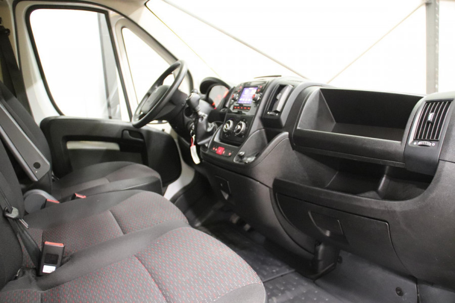 Peugeot Boxer 140PK L4H3 Financial Lease 595 euro per maand