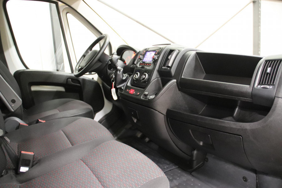 Peugeot Boxer 140PK L4H3 Financial Lease 595 euro per maand