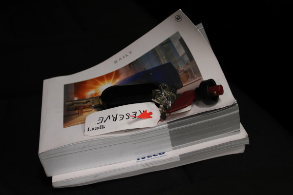 Iveco Daily 35C16 BAKWAGEN LAADKLEP ZIJDEUR Trekhaak 3500KG