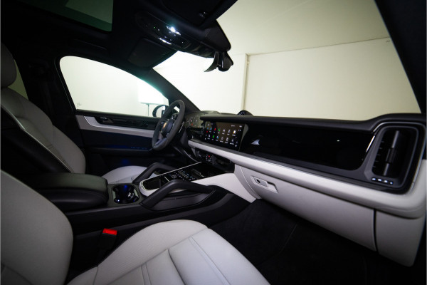 Porsche Cayenne Coupé 3.0 E-Hybrid 462PK | InnoDrive | Bose | Bicolor | Sportchrono | VOL! Fabrieksgarantie