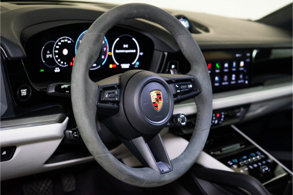 Porsche Cayenne Coupé 3.0 E-Hybrid 462PK | InnoDrive | Bose | Bicolor | Sportchrono | VOL! Fabrieksgarantie