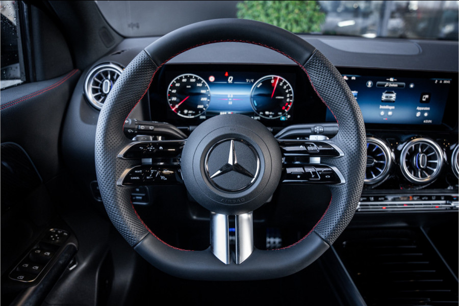 Mercedes-Benz GLA GLA250 e Business Solution AMG - Keyless | Stoelverwarming | ACC | Carbon | Standkachel