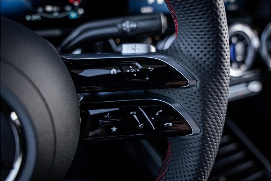 Mercedes-Benz GLA GLA250 e Business Solution AMG - Keyless | Stoelverwarming | ACC | Carbon | Standkachel