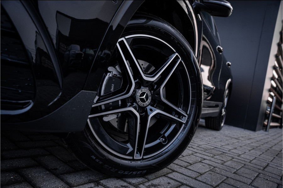 Mercedes-Benz GLA GLA250 e Business Solution AMG - Keyless | Stoelverwarming | ACC | Carbon | Standkachel