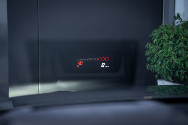 Lamborghini Urus 4.0 V8 - Panorama | B&O Adv. | 23 Inch | Carbon