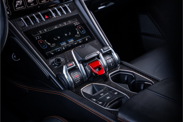 Lamborghini Urus 4.0 V8 - Panorama | B&O Adv. | 23 Inch | Carbon