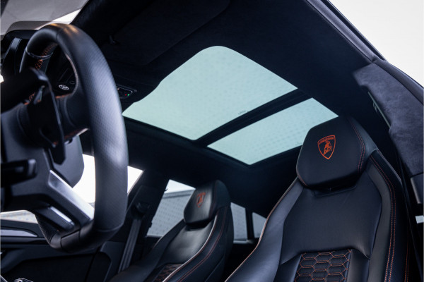 Lamborghini Urus 4.0 V8 - Panorama | B&O Adv. | 23 Inch | Carbon