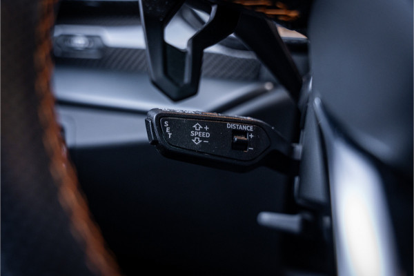 Lamborghini Urus 4.0 V8 - Panorama | B&O Adv. | 23 Inch | Carbon