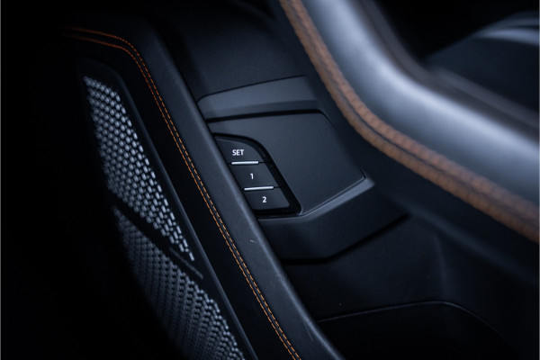 Lamborghini Urus 4.0 V8 - Panorama | B&O Adv. | 23 Inch | Carbon