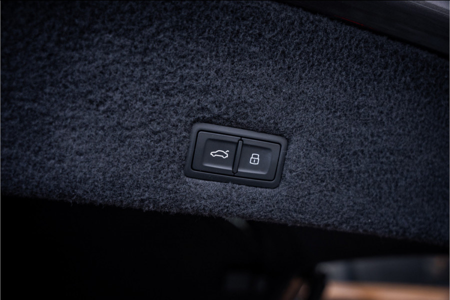 Lamborghini Urus 4.0 V8 - Panorama | B&O Adv. | 23 Inch | Carbon