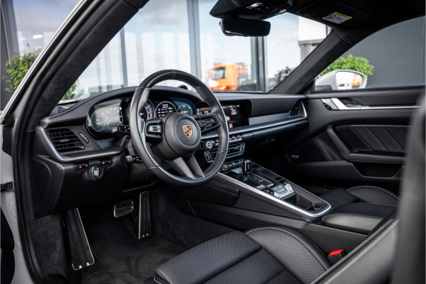 Porsche 911 992 3.8 Turbo - Sport Chrono Plus | Kreide Grijs | Panorama | Bose | Lift