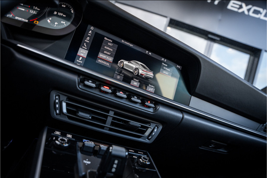 Porsche 911 992 3.8 Turbo - Sport Chrono Plus | Kreide Grijs | Panorama | Bose | Lift