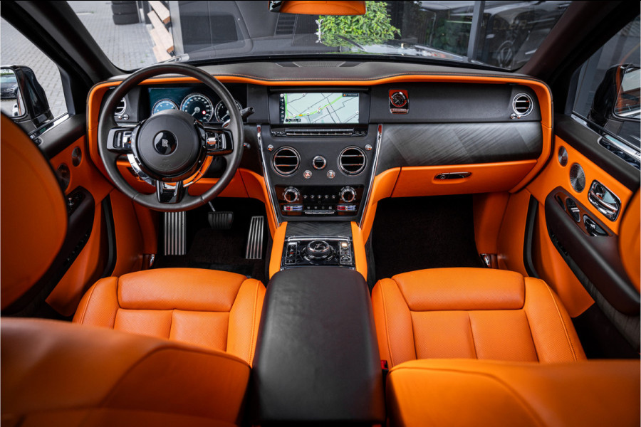 Rolls-Royce Cullinan 6.75 V12 - Panorama | Bespoke Audio | Massage | HUD | 360c