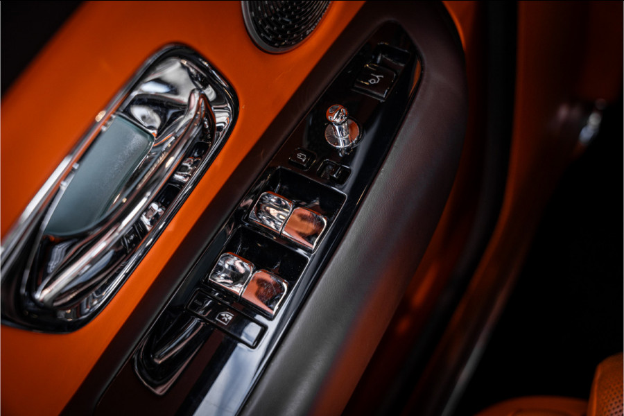 Rolls-Royce Cullinan 6.75 V12 - Panorama | Bespoke Audio | Massage | HUD | 360c