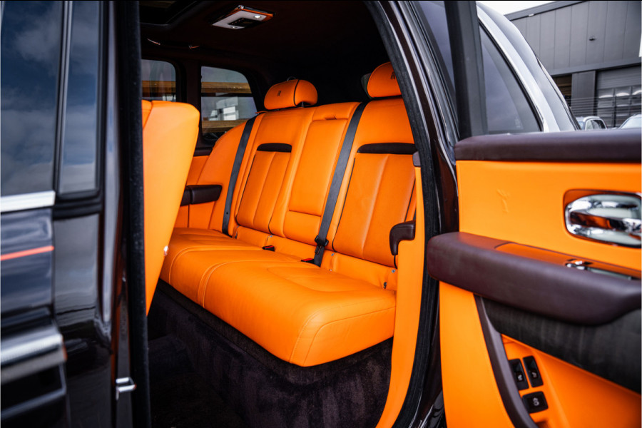 Rolls-Royce Cullinan 6.75 V12 - Panorama | Bespoke Audio | Massage | HUD | 360c
