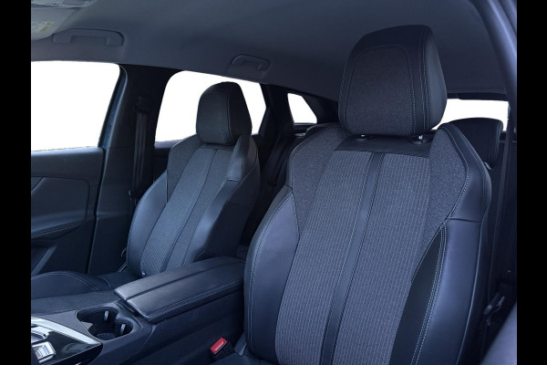Peugeot 3008 1.2 PureTech Allure Aut. Trekhaak | Camera | LED | Half Leder| Apple Carplay & Android Auto |