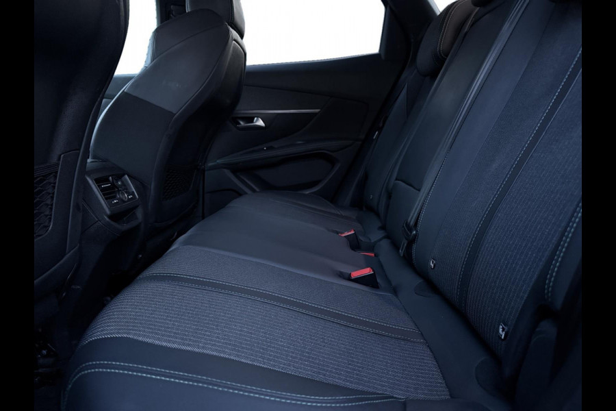 Peugeot 3008 1.2 PureTech Allure Aut. Trekhaak | Camera | LED | Half Leder| Apple Carplay & Android Auto |