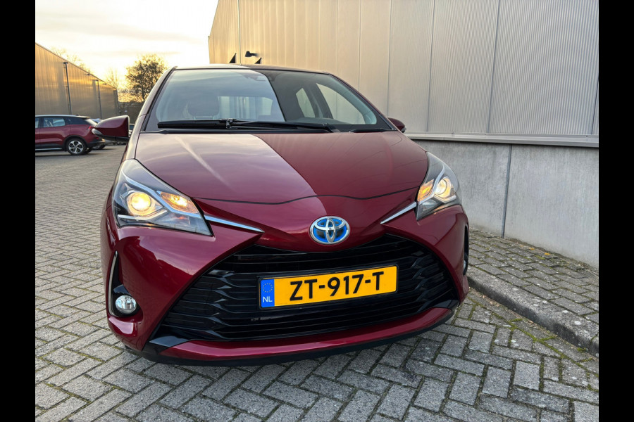 Toyota Yaris 1.5 Hybrid Design Sport / Camera / Stoelverwarming