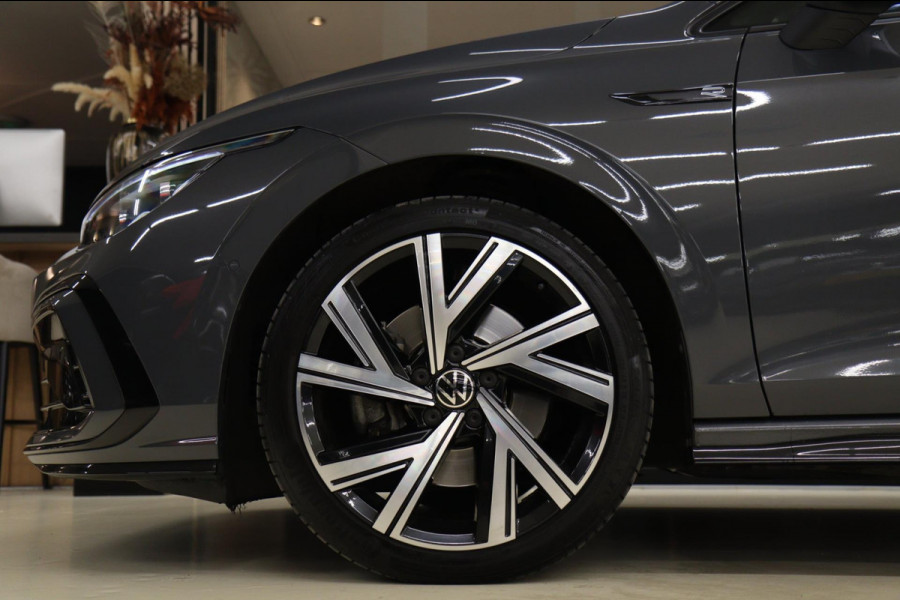 Volkswagen Golf 2.0 TSI 3XR-LINE/PANO/IQ-LGHIT/CARPLAY/STOELVER/CAM/VOL