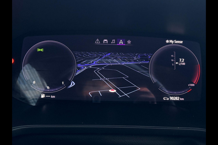 Renault Captur 1.3 TCe 140pk R.S. Line | Trekhaak | Camera | Virtual Cockpit | Sportstoelen | CarPlay