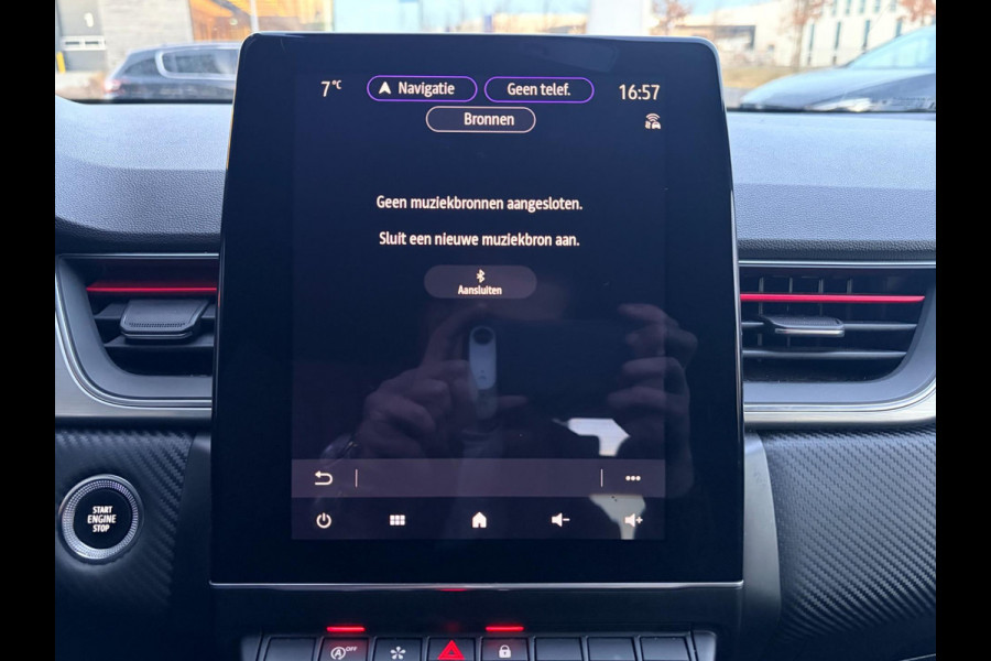 Renault Captur 1.3 TCe 140pk R.S. Line | Trekhaak | Camera | Virtual Cockpit | Sportstoelen | CarPlay