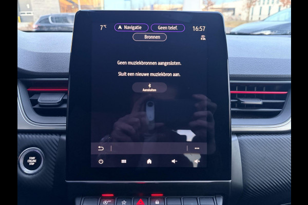 Renault Captur 1.3 TCe 140pk R.S. Line | Trekhaak | Camera | Virtual Cockpit | Sportstoelen | CarPlay