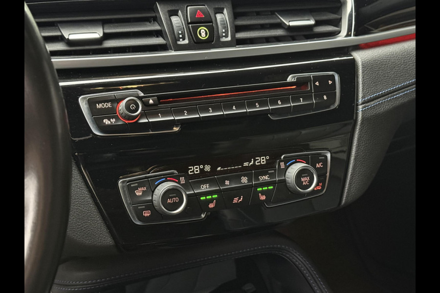 BMW X2 sDrive20i M SPORT | LEDER | PANORAMA | STOELVERWARMING | 18 INCH LM VELGEN |